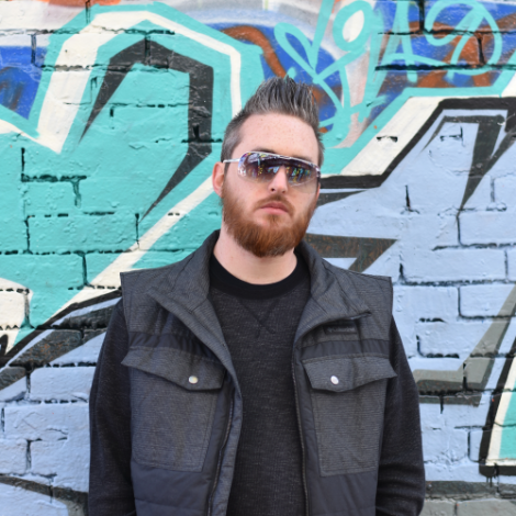 Jay Pluss Outdoor Photoshoot in Graffiti Alley